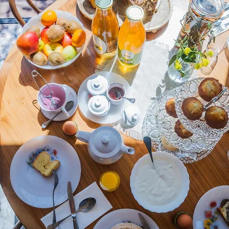 Restaurant Aupres D'angele Hotel